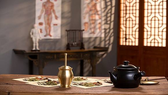 股价|财说| 股价原地踏步5年，中药老字号同仁堂经历了什么？