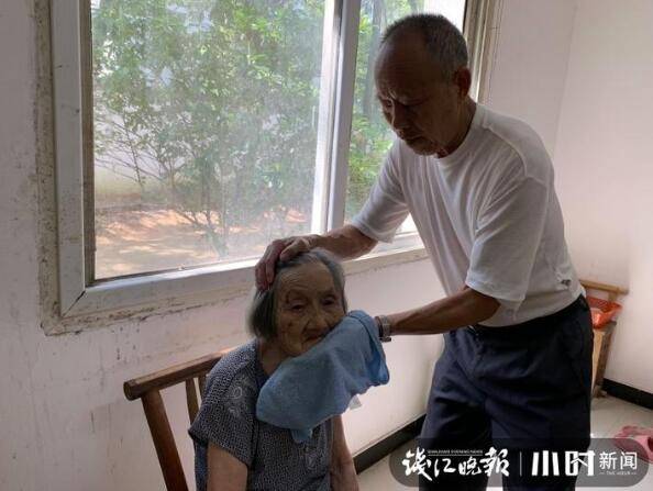 翠玉|敬老院里的“姐弟恋”,73岁的他和96岁的妻子相濡以沫11年