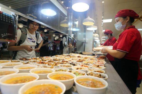 小份|天大食堂“小份菜”热卖，“光盘行动”引领“新食尚”