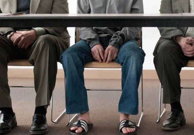 马克·金维尔|技术和网络利用无聊，把我们每个人都变成了无薪员工？