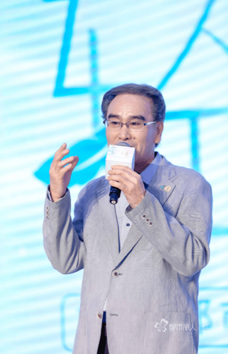 丽人|都市丽人“轻暖新体验”秋冬新品发布会科技与舒适的完美结合