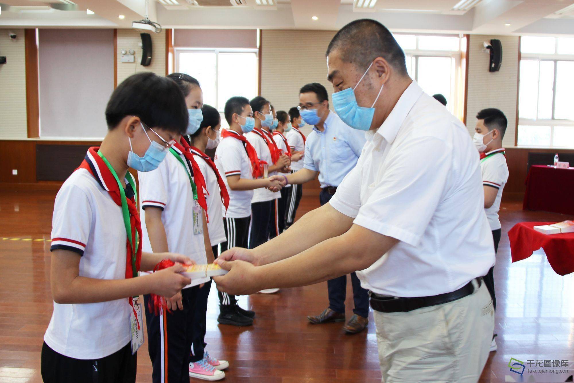 生活|东城区分司厅小学：“家长讲堂”搬进开学第一课