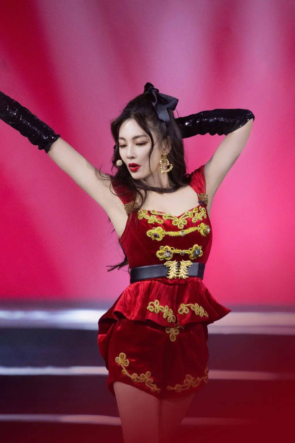 强肤光|美人计 | 女生见人才化妆（ps . 同事除外）