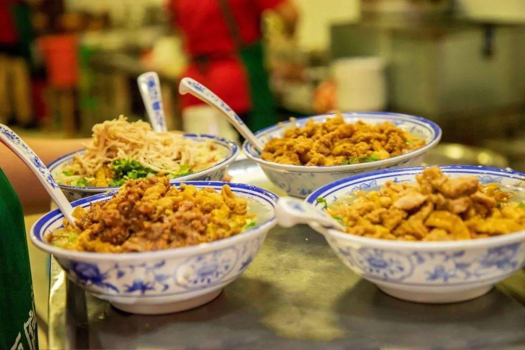 入选《千城早餐》,乐山这碗豆腐脑火了!