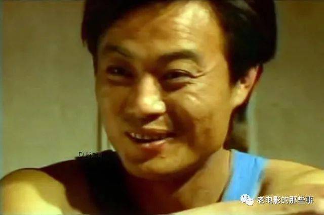 广大观众|32年后，《篱笆女人和狗》演员今昔照，走出一屋子老戏骨