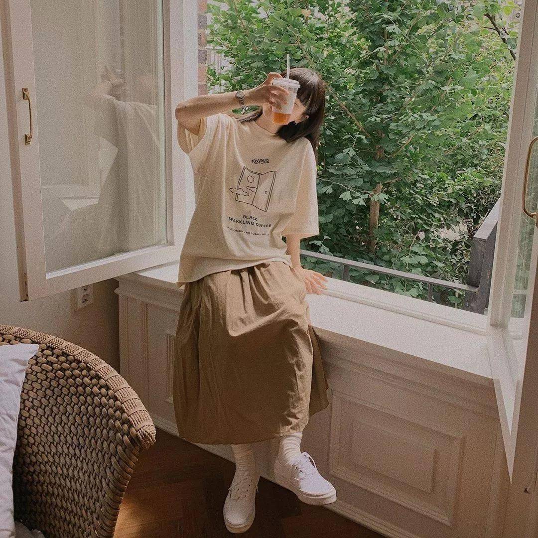 照片|颜值不够的女生，怎么拍出朋友圈点赞超高的照片？