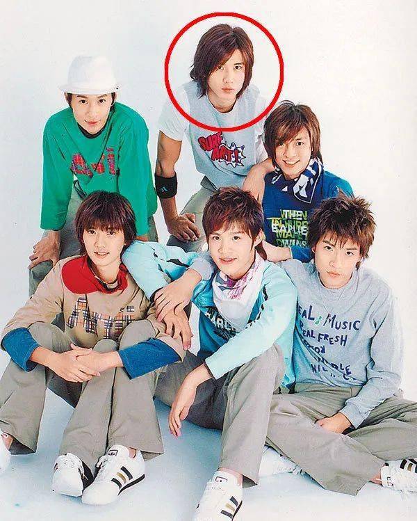 团体|帅气牙医突然火了!当年偶像团体已物是人非