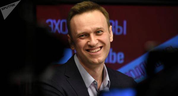 有内幕？俄反对派人士纳瓦利内“中毒”事件“