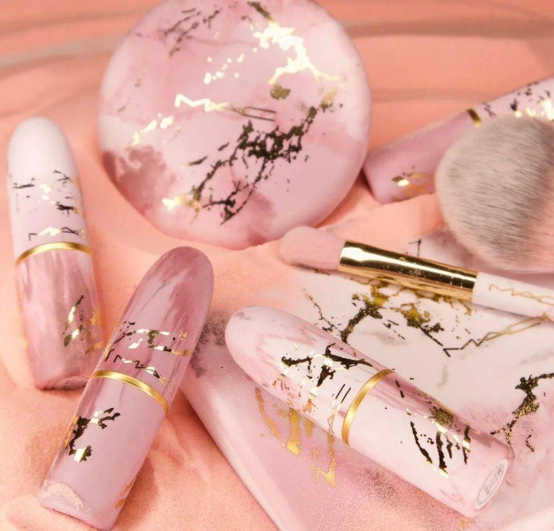 太太|MAC出限定口红了?4支热门色各个显白,太太太好看了吧!