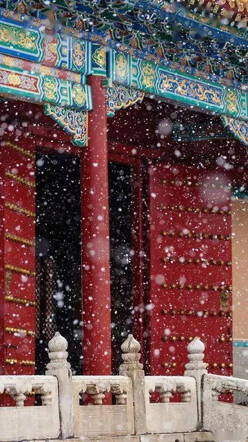 它的美,如不亲眼所见 如果没有去过雪乡 就不曾见过真正的雪 故宫角楼
