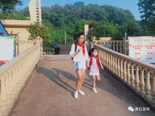 元气|刚刚，他们开学了！元气满满冲呀！