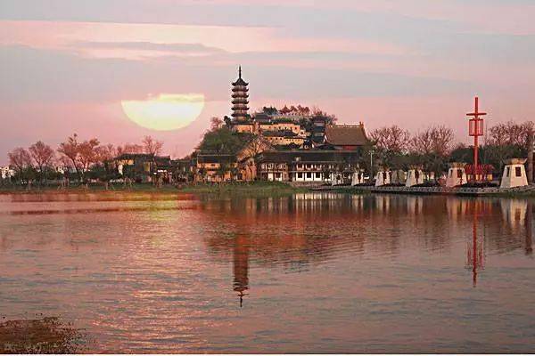 2020年泰州上半年gdp_泰州可胜车间图片(3)