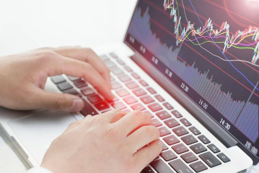 股票|累计成交近30亿，非法获利1.1亿！女基金经理因＂老鼠仓＂被判有期徒刑五年