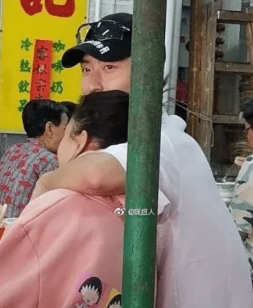 窦骁|赌王千金何超莲和窦骁要修成正果了？她可能是最“接地气”的大小姐了！