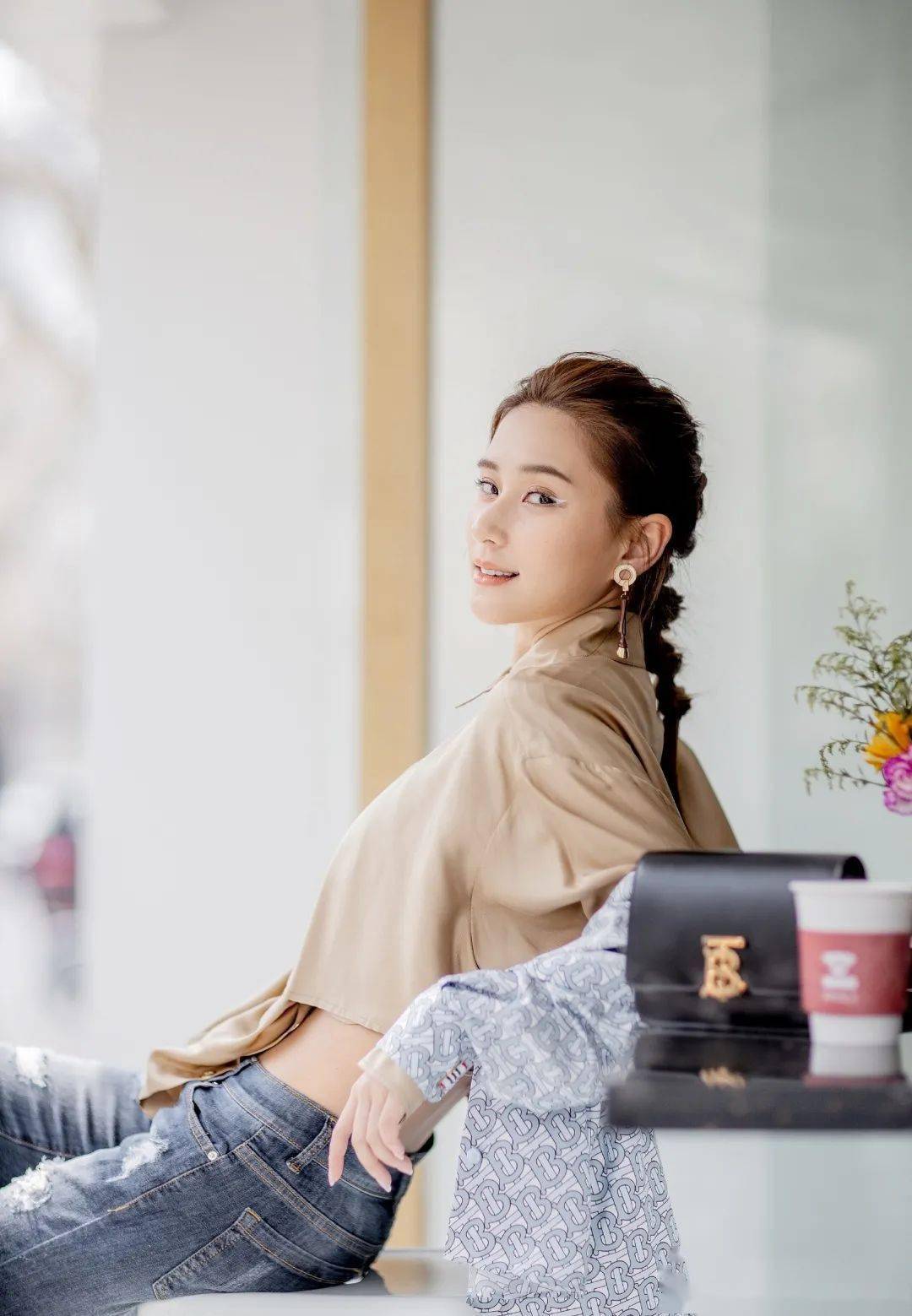 窦骁|赌王千金何超莲和窦骁要修成正果了？她可能是最“接地气”的大小姐了！