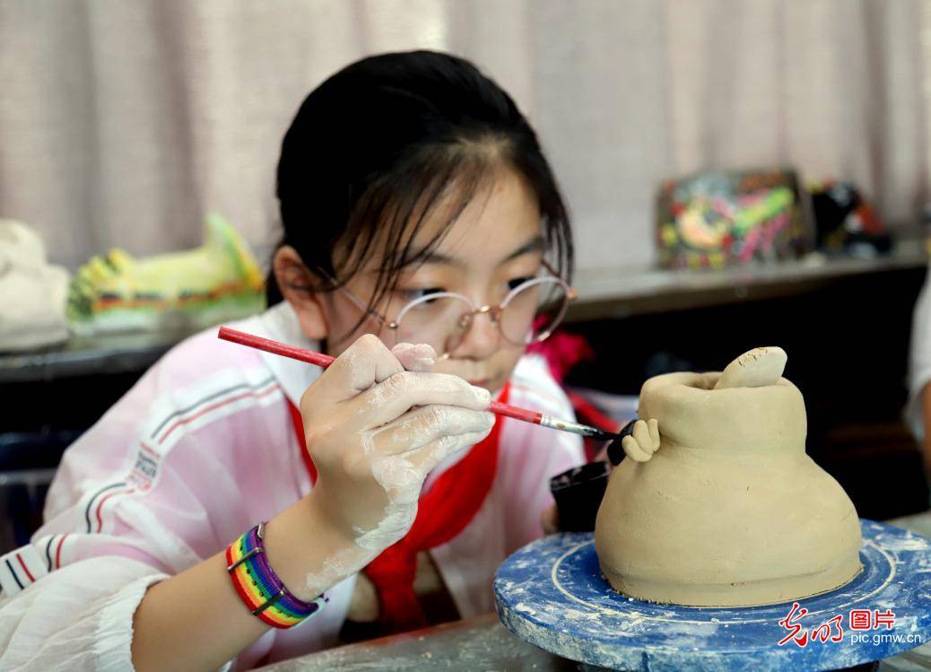 朱德富|泥塑学习进校园