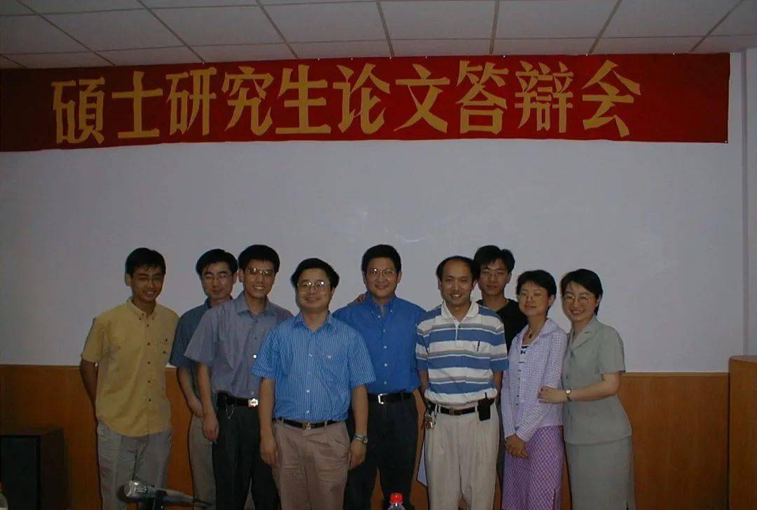 们送花花~727272感谢老教师代表们~张炽敏杨小庆陈祖培俞玉祥尹