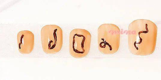 夏末|夏末时节 演绎极致的微色彩美甲