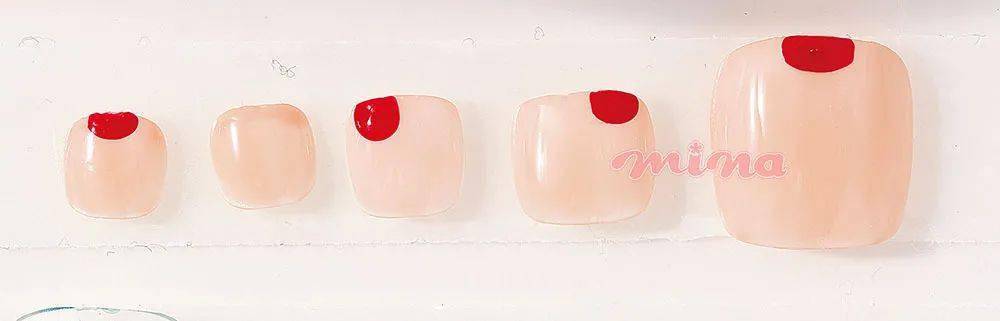 夏末|夏末时节 演绎极致的微色彩美甲