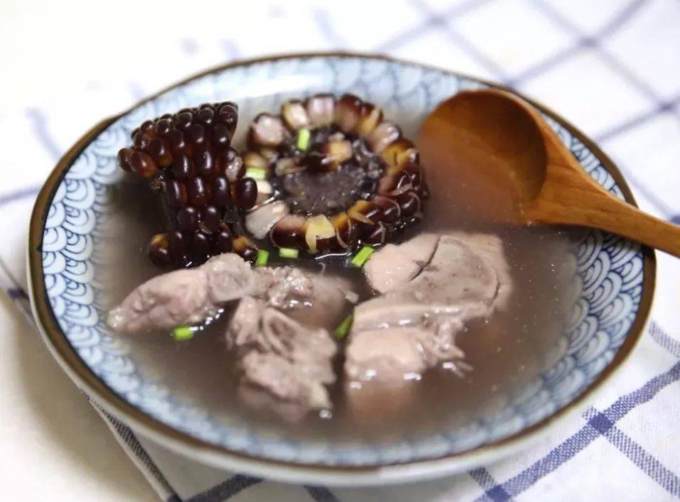 忻州|还有酸甜可口的山楂棒棒糖！超值39.9元丨老少孕妇都爱吃的忻州黑玉米返团