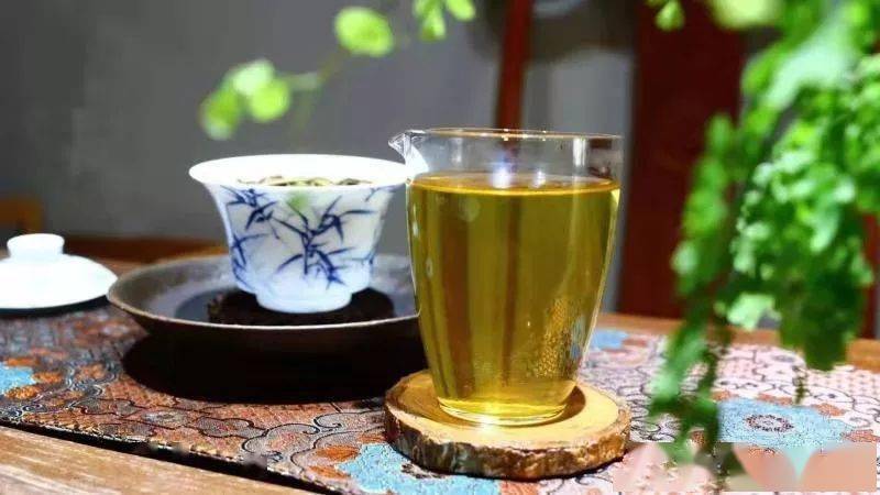 茶叶|盖子到底是掀开还是盖上？茶叶在出汤后