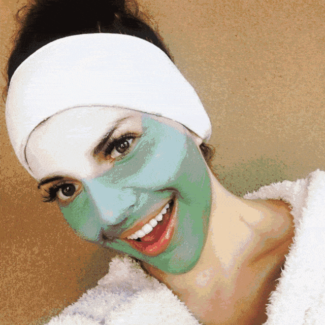 肌肤|还在敷“过气面膜”？！这款不到40元的爆款面膜让你换季肌肤都能水水润润！