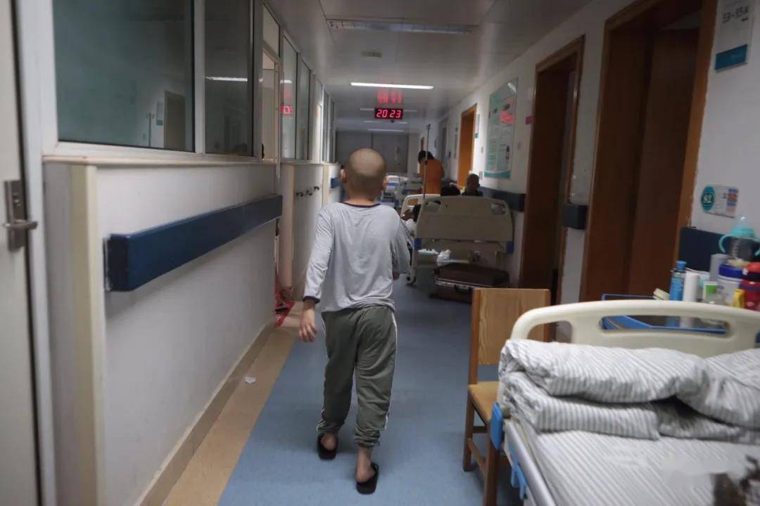 9月4日|儿子多一份救命钱一拍 | 和时间赛跑的骑手父亲：多送一份餐