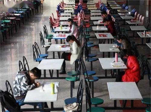 又一人口大省宣布开学_开学黑板报(2)