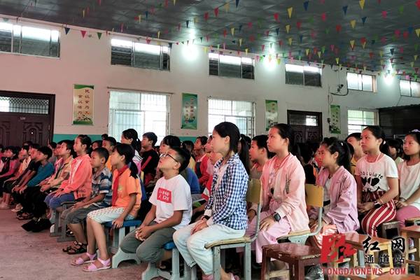 普法|通道：开学季普法进校园