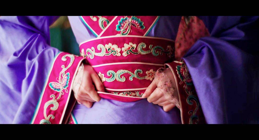 电影|别骂了，《花木兰》难道不好看吗？