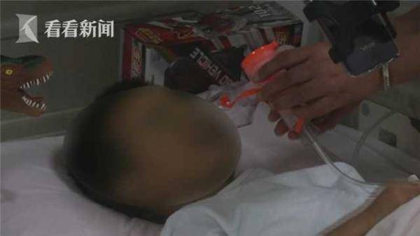 孩子|家长忘拔电动车钥匙 3岁孩子骑车撞墙被送进ICU