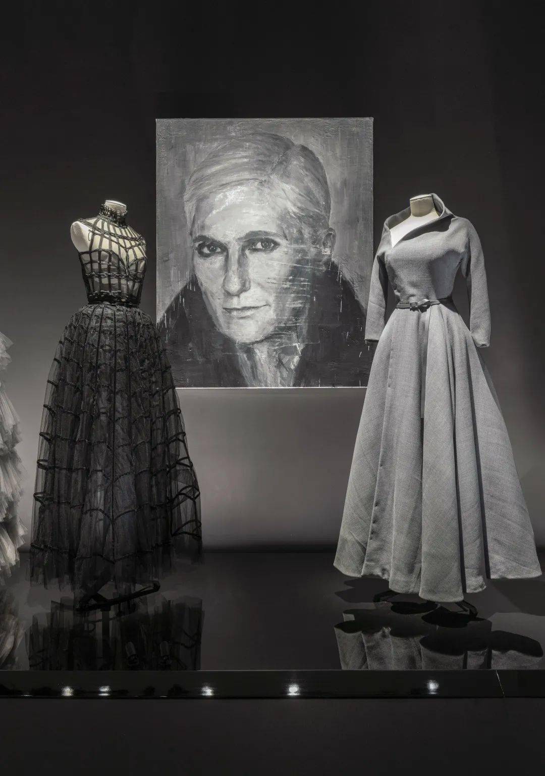 展览"克里斯汀·迪奥,梦之设计师(christian dior designer of