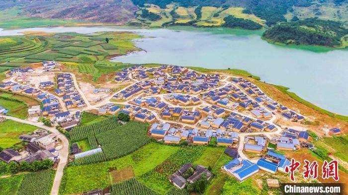 面积|航拍“小凉山”易地扶贫搬迁安置点 一组极度“舒适”的美图