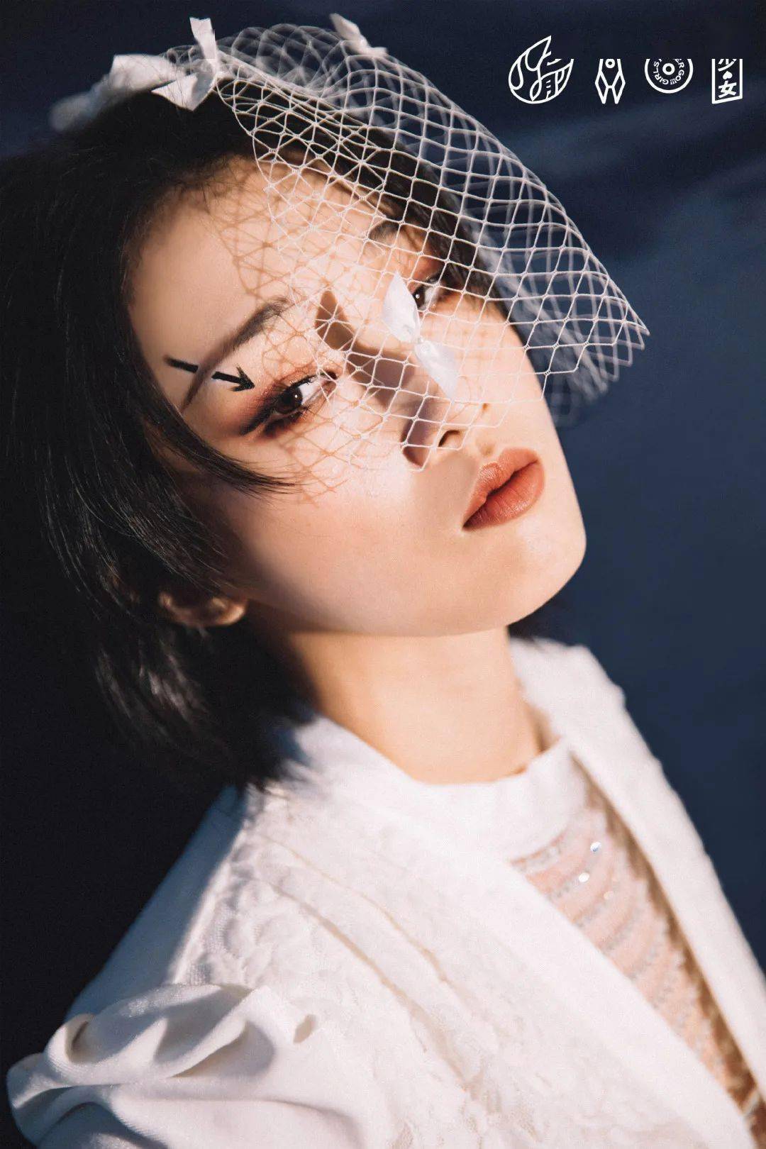 亮片|对准新娘们说：结婚时间可以重合，但妆容不可以！