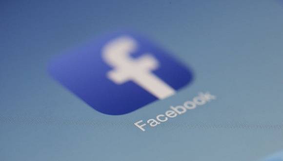 美国的|Facebook向爱尔兰监管机构提起诉讼，阻止数据传输禁令和潜在巨额罚款