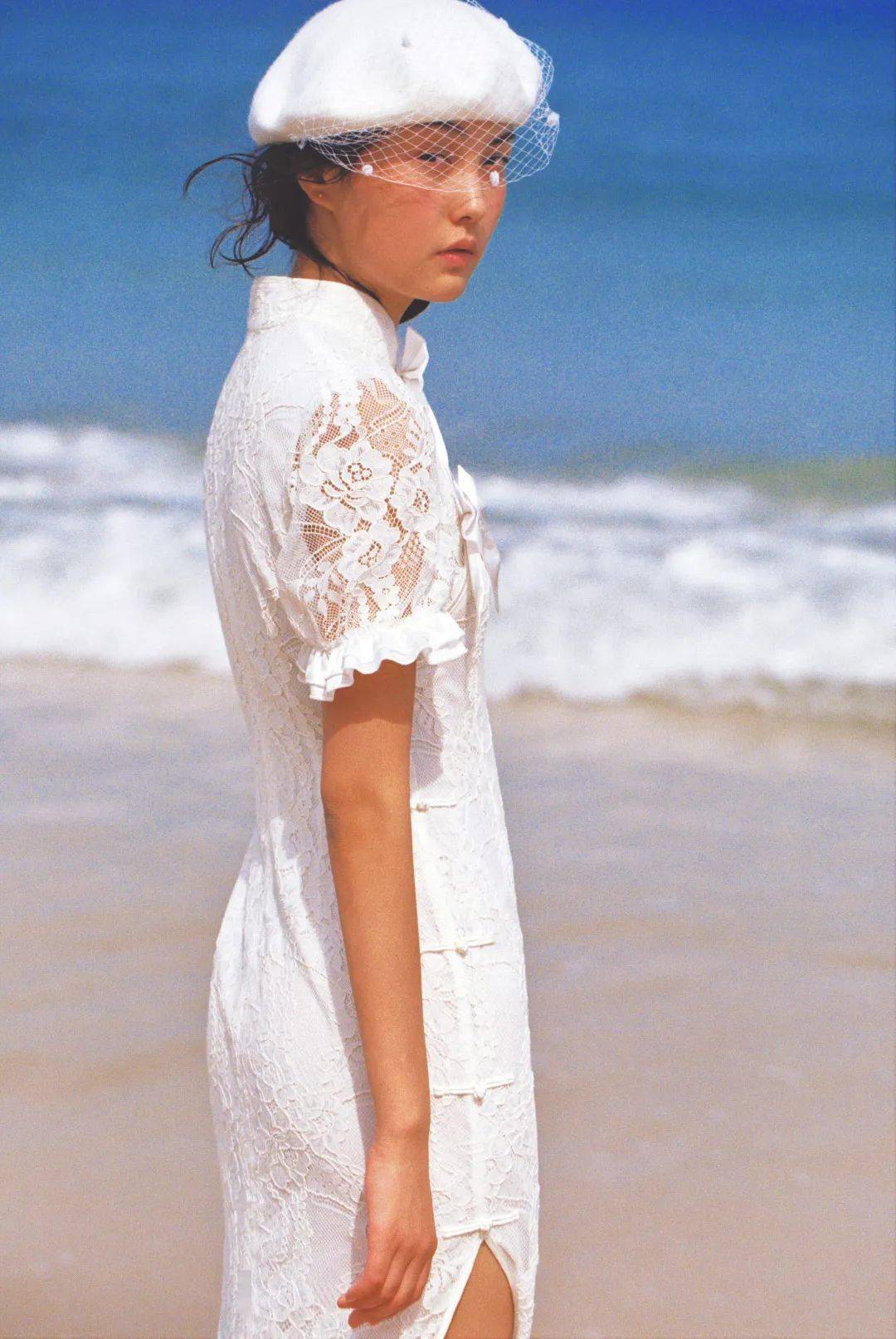 亮片|对准新娘们说：结婚时间可以重合，但妆容不可以！