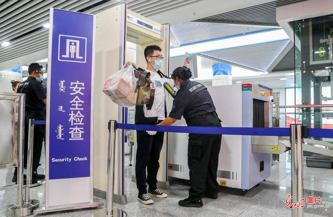 丁根厚|呼和浩特地铁2号线开通在即 万名市民参与免费试乘体验