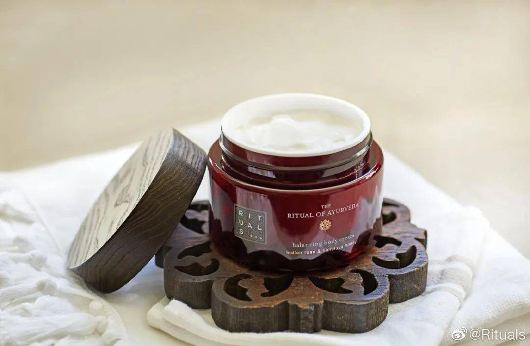 canva|近期做的最后悔的一件事：打开了王霏霏的vlog...