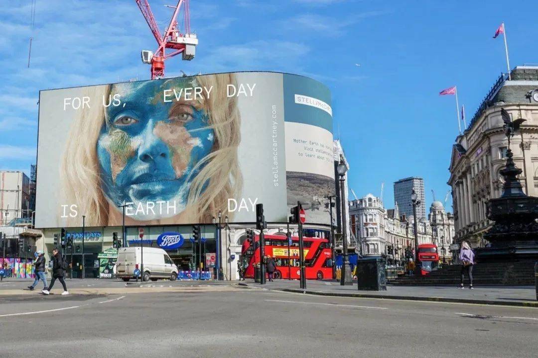 Freitag|用「垃圾」做的潮物，也能卖到上千上万元？