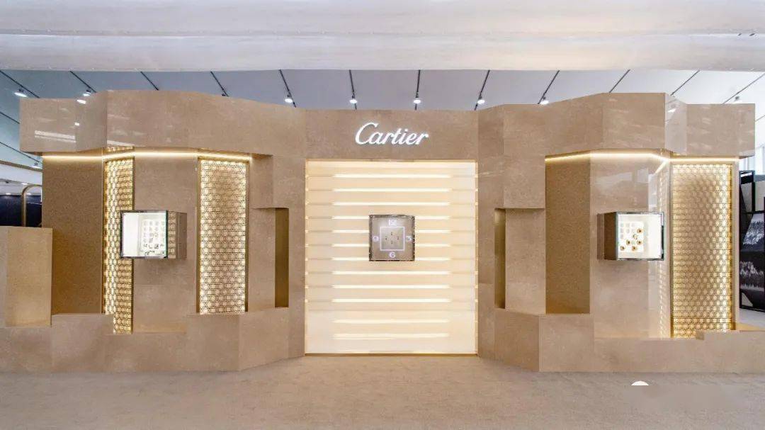 制表|午夜表情 | 终于等来了今年第一场表展,大家都卯足了劲儿。