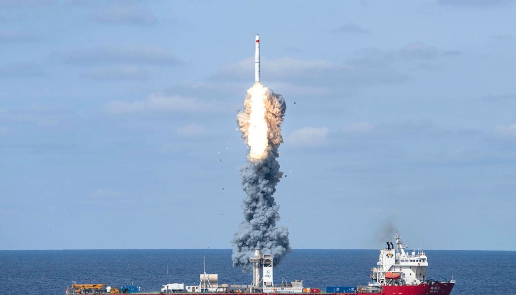 长征十一号固体运载火箭海上发射任务圆满成功,"海星通"提供全程通信