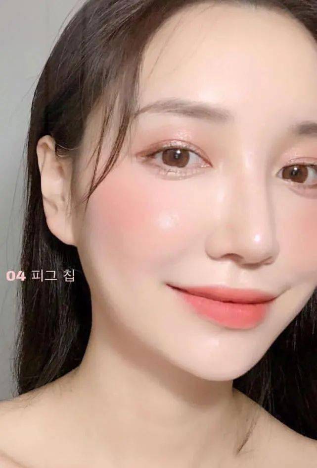 郑瑄茉|BLACKPINK回归造型都是天价？深扒明星化妆师用什么！