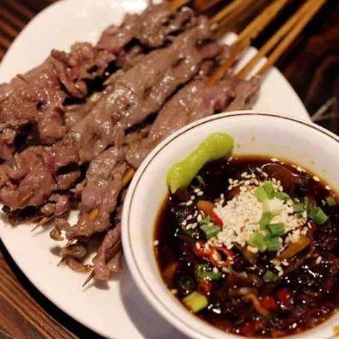 活动|情满中秋，武宣味滋坊总店新一波福利来了！啤酒、烧烤、油茶送送送，约起！喜迎国庆