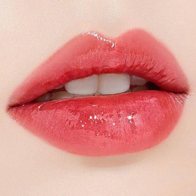 肌肤|水光妆升级版来了,又美又立体的海豚玻璃肌你听过吗?