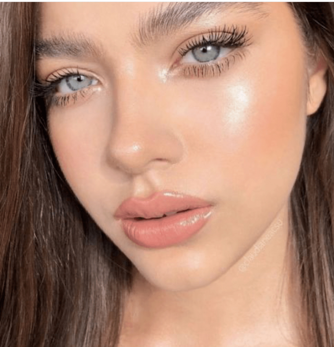 肌肤|水光妆升级版来了,又美又立体的海豚玻璃肌你听过吗?