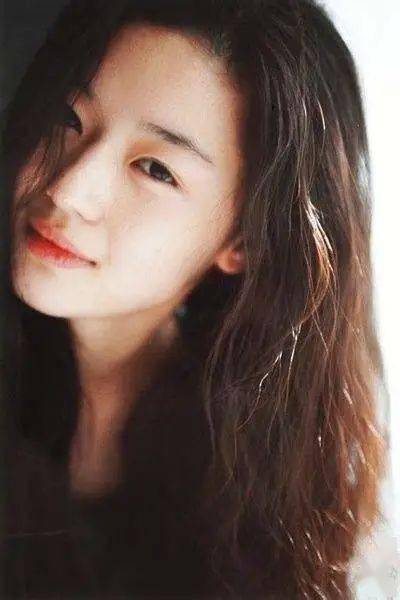 美容|以色列美容仪太牛！千万红人都用它提拉、导入、清洁，还有18K真金护理头