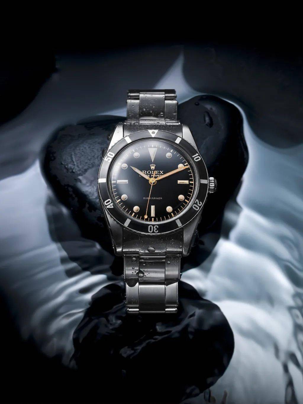 装下|能装下最深之海的腕表