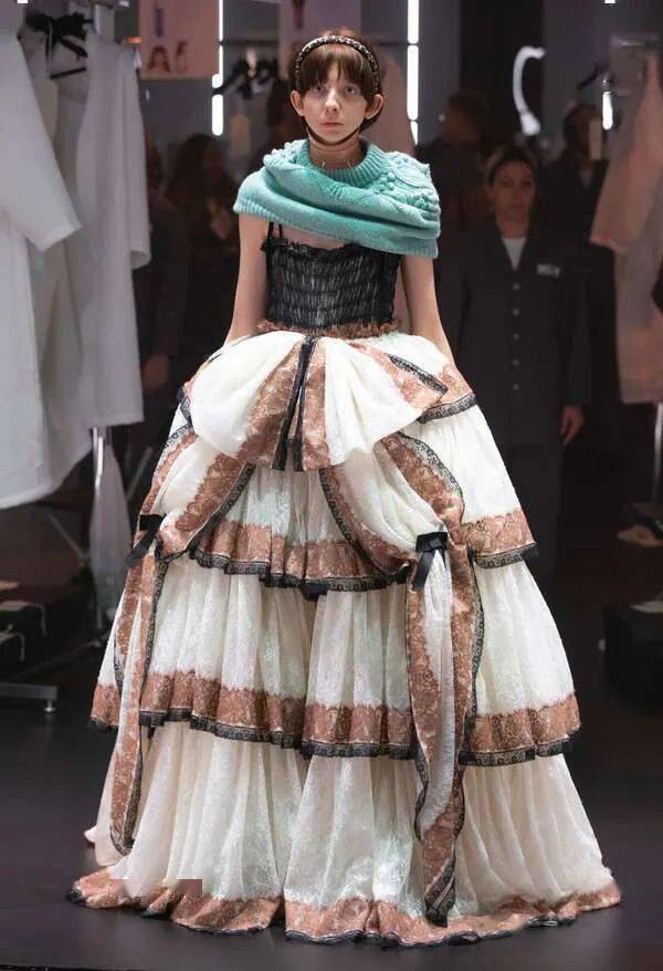 Michele|去秀场后台看秀？这波儿骚操作你服不服？