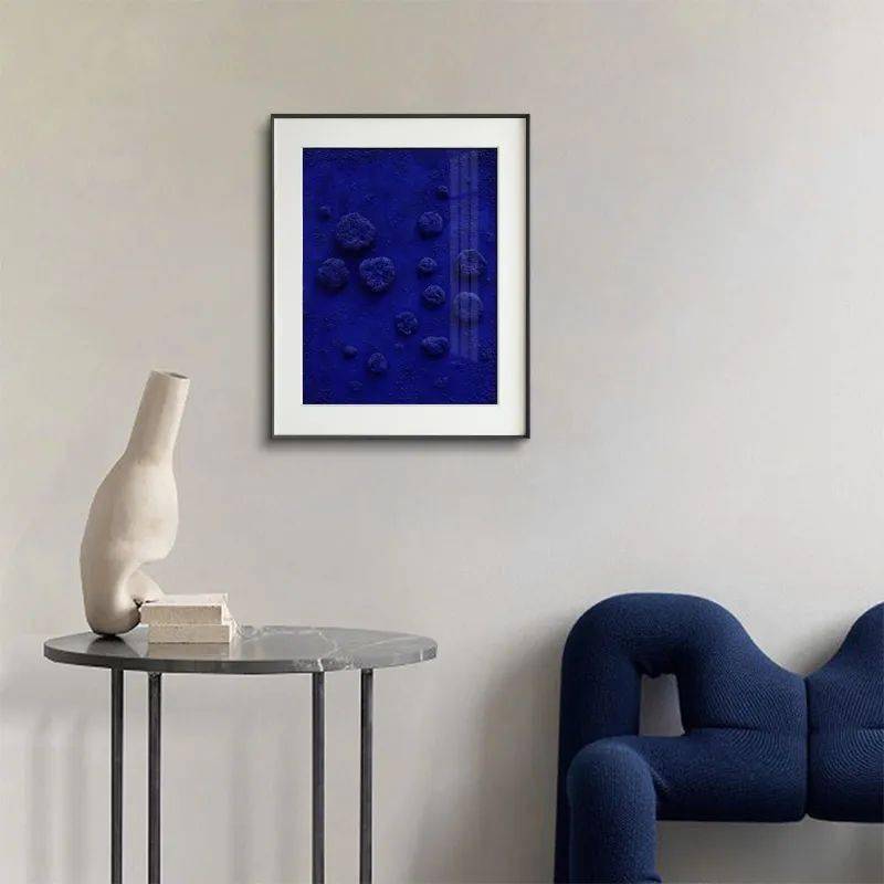 照片|显穷大白墙+网红装饰画=悲剧！