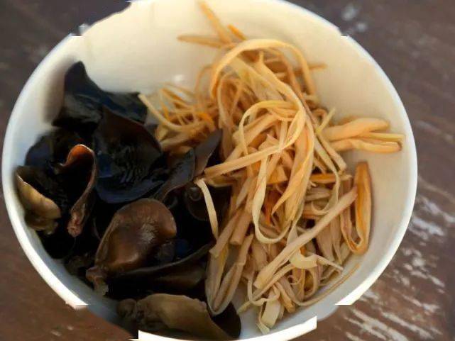 炒什么菜需要用胡椒粉 361d7d77d92243a6be10e4ea93f22fd7.jpeg